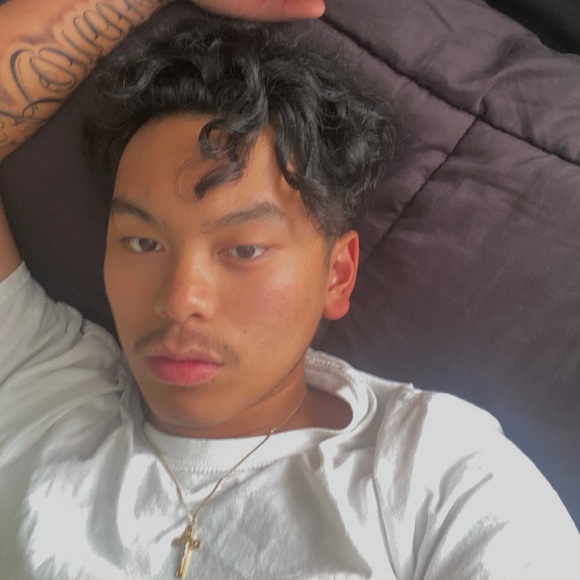 Your Reno, NV clothes reseller👕✅ - Picture 5 of 14